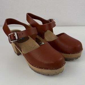 MIA SOFIA Brown Leather Mary Jane Women's Clogs